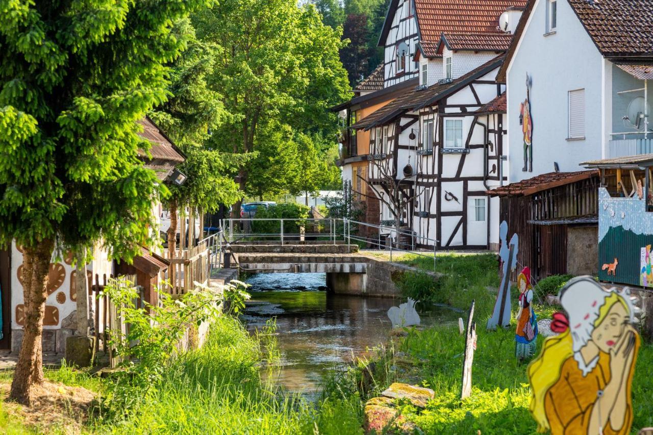 Hotel Zur Krone Bad Bruckenau Bagian luar foto